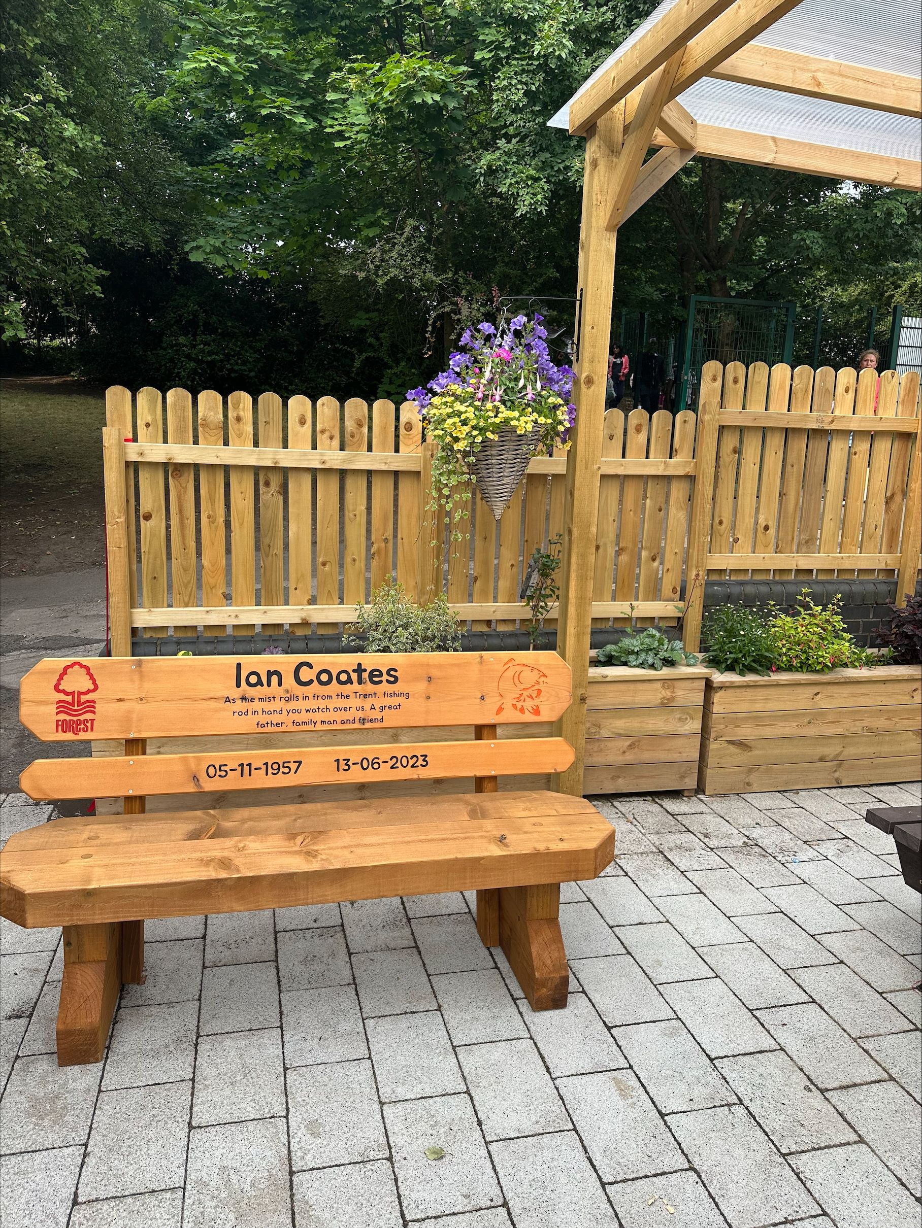 Huntingdon Ian Coates memorial bench